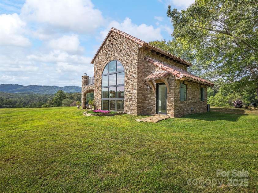 4546 Pine Log Road, Brasstown, NC 28902.  MLS# CAR4218404, YatesRealty ID 875. 