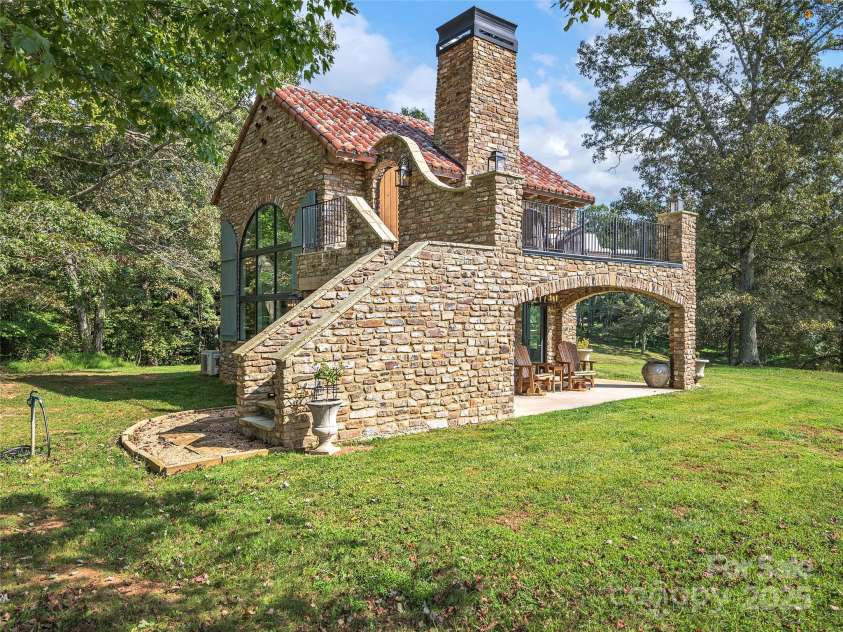 4546 Pine Log Road, Brasstown, NC 28902.  MLS# CAR4218404, YatesRealty ID 875. 