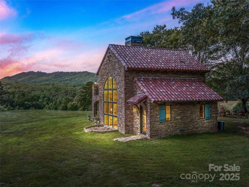 4546 Pine Log Road, Brasstown, NC 28902.  MLS# CAR4218404, YatesRealty ID 875. 