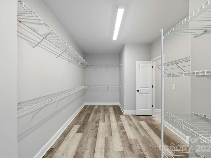 9209 Colin Crossing Court, Charlotte, NC 28277.  MLS# CAR4305863, YatesRealty ID 875. Walk In Closet