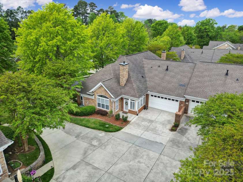 2959 Bellasera Way, Matthews, NC 28105.  MLS# CAR4274927, YatesRealty ID 8750. 
