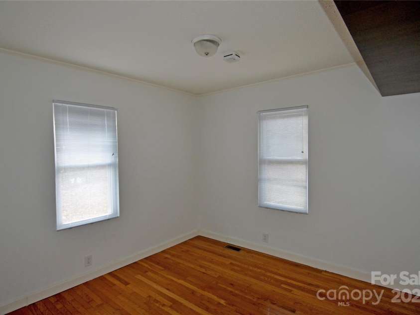 93 John Gilkey Road, Marion, NC 28752.  MLS# CAR4333548, YatesRealty ID 8750. BR1
