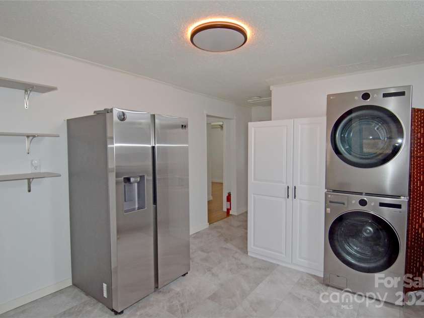93 John Gilkey Road, Marion, NC 28752.  MLS# CAR4333548, YatesRealty ID 8750. Kitchen