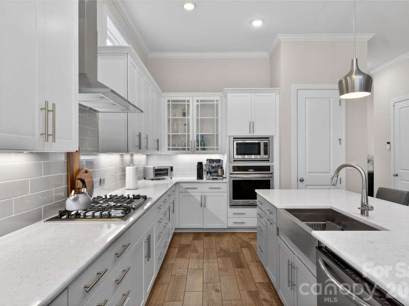 6608 Forage Lane, Charlotte, NC 28277.  MLS# CAR4363092, YatesRealty ID 8751. 