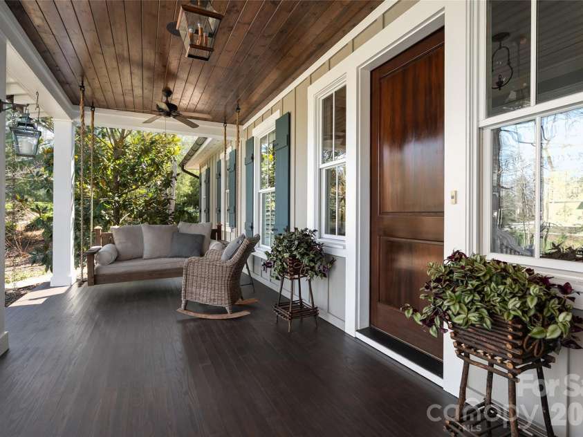 79 Chauncey Circle, Asheville, NC 28803.  MLS# CAR4363635, YatesRealty ID 8753. 