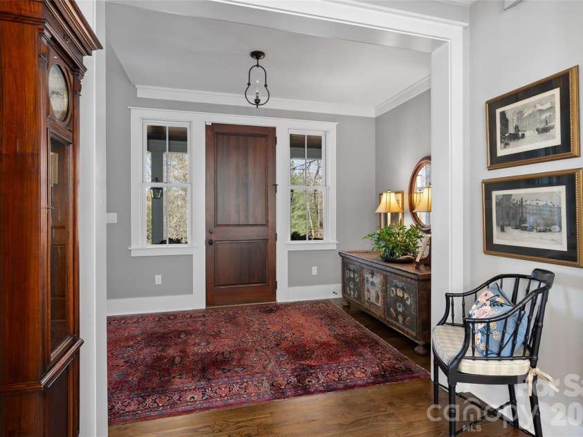 79 Chauncey Circle, Asheville, NC 28803.  MLS# CAR4363635, YatesRealty ID 8753. 