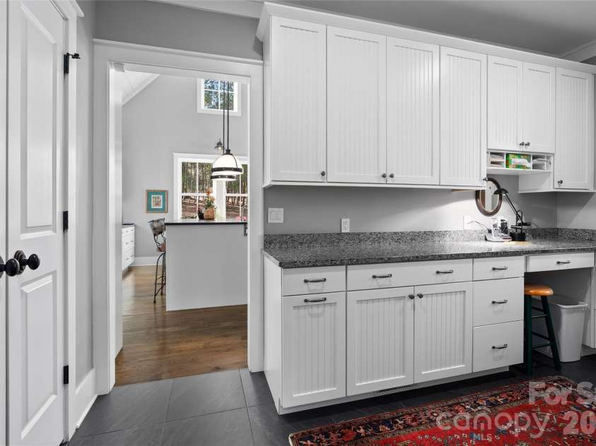 79 Chauncey Circle, Asheville, NC 28803.  MLS# CAR4363635, YatesRealty ID 8753. 