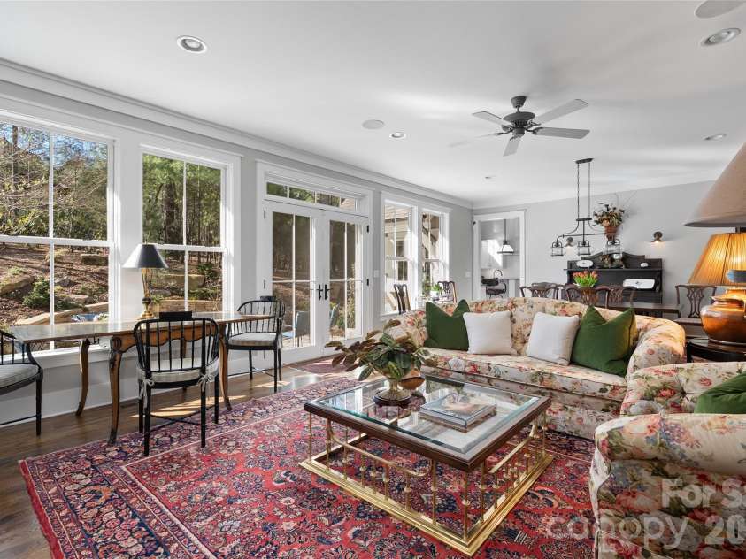 79 Chauncey Circle, Asheville, NC 28803.  MLS# CAR4363635, YatesRealty ID 8753. 