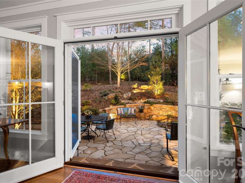 79 Chauncey Circle, Asheville, NC 28803.  MLS# CAR4363635, YatesRealty ID 8753. 