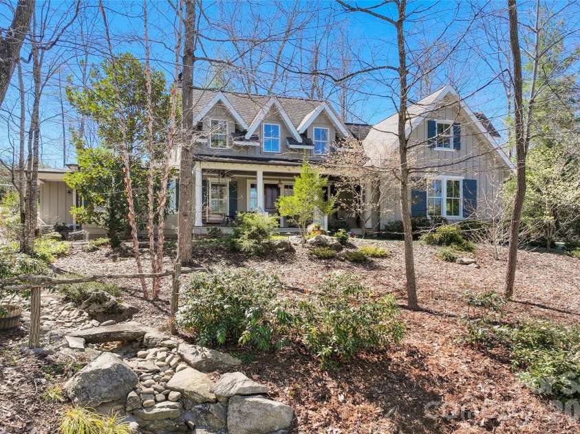 79 Chauncey Circle, Asheville, NC 28803.  MLS# CAR4363635, YatesRealty ID 8753. 