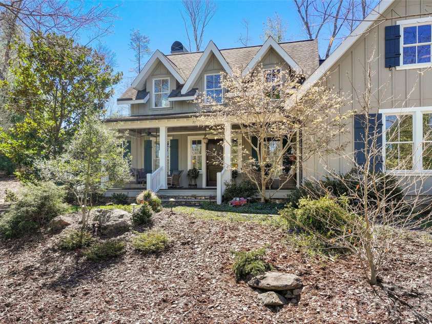 79 Chauncey Circle, Asheville, NC 28803.  MLS# CAR4363635, YatesRealty ID 8753. 