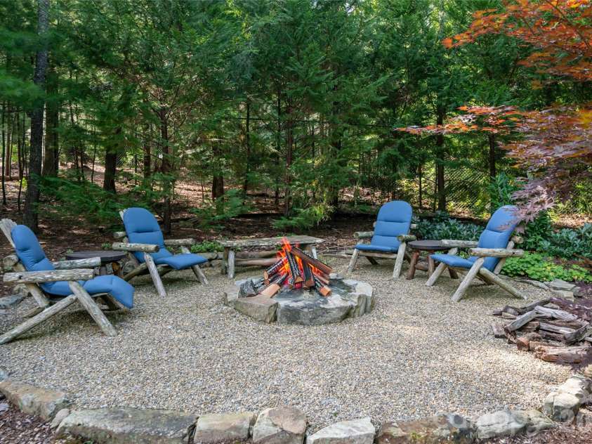 79 Chauncey Circle, Asheville, NC 28803.  MLS# CAR4363635, YatesRealty ID 8753. 