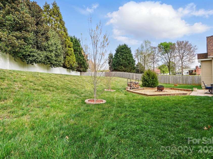 7371 Vanguard Court, Stanley, NC 28164.  MLS# CAR4243152, YatesRealty ID 8754. 