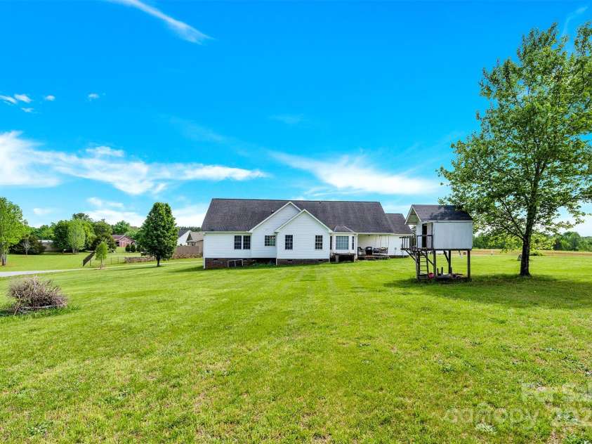 365 Kinder Road, Harmony, NC 28634.  MLS# CAR4243617, YatesRealty ID 8755. Back Yard