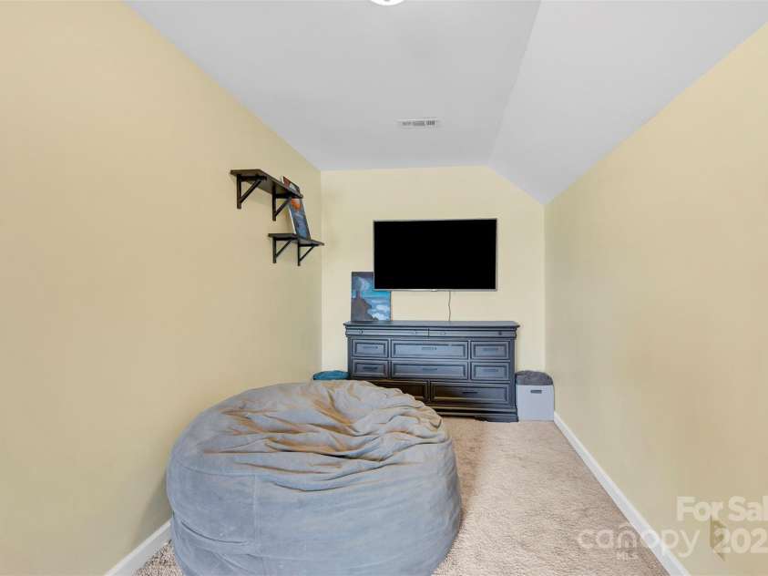 365 Kinder Road, Harmony, NC 28634.  MLS# CAR4243617, YatesRealty ID 8755. Bonus Room or Flex Space on Upper Level