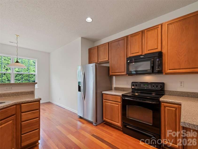 2 Thornwood Court, Arden, NC 28704.  MLS# CAR4394985, YatesRealty ID 8756. 