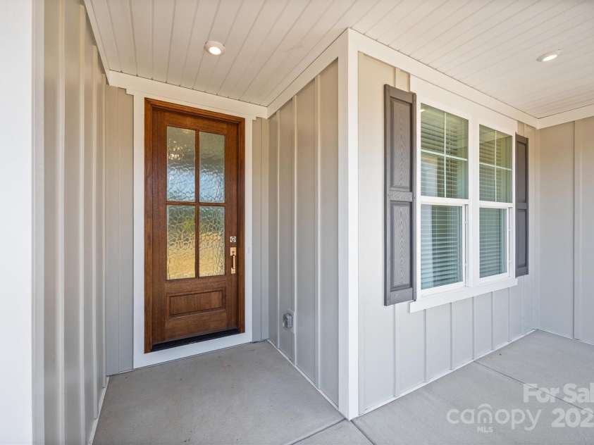 1504 Baileys Run, Gastonia, NC 28056.  MLS# CAR4244435, YatesRealty ID 8758. 