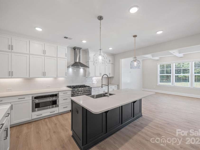 1504 Baileys Run, Gastonia, NC 28056.  MLS# CAR4244435, YatesRealty ID 8758. 