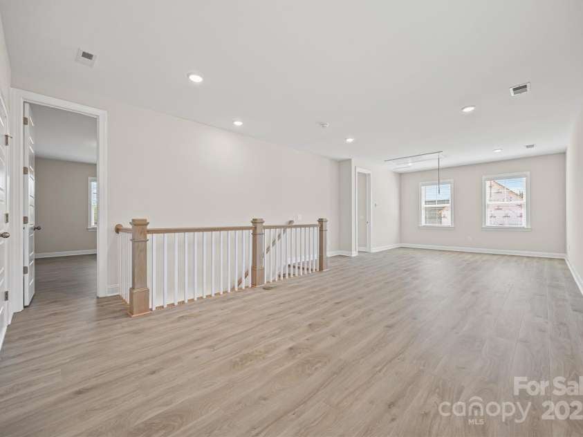 1504 Baileys Run, Gastonia, NC 28056.  MLS# CAR4244435, YatesRealty ID 8758. 