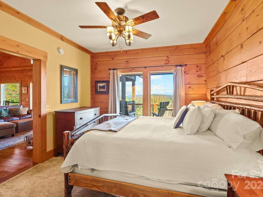 584 Grey Fox Ridge, Banner Elk, NC 28604.  MLS# CAR4315147, YatesRealty ID 876. 