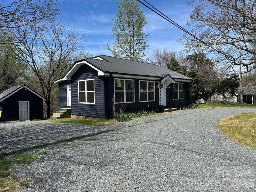 405 Main Street, Faith, NC 28144.  MLS# CAR4362930, YatesRealty ID 8760. 