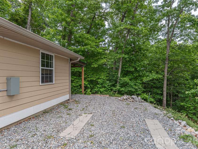 930 Big Raven Lane, Saluda, NC 28773.  MLS# CAR4270163, YatesRealty ID 8761. Bring your RV and plug it right in here!
