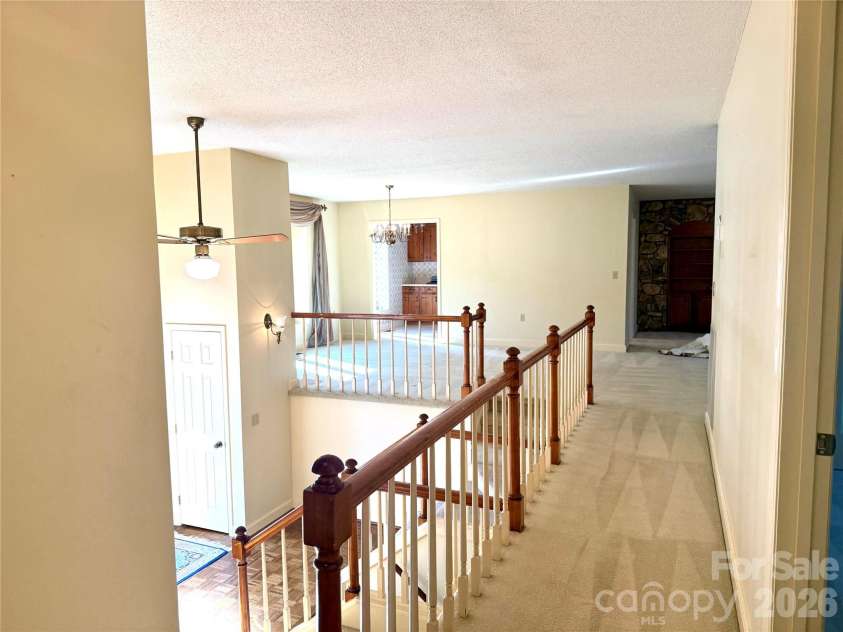 1015 36th Avenue Court, Hickory, NC 28601.  MLS# CAR4340838, YatesRealty ID 8762. 