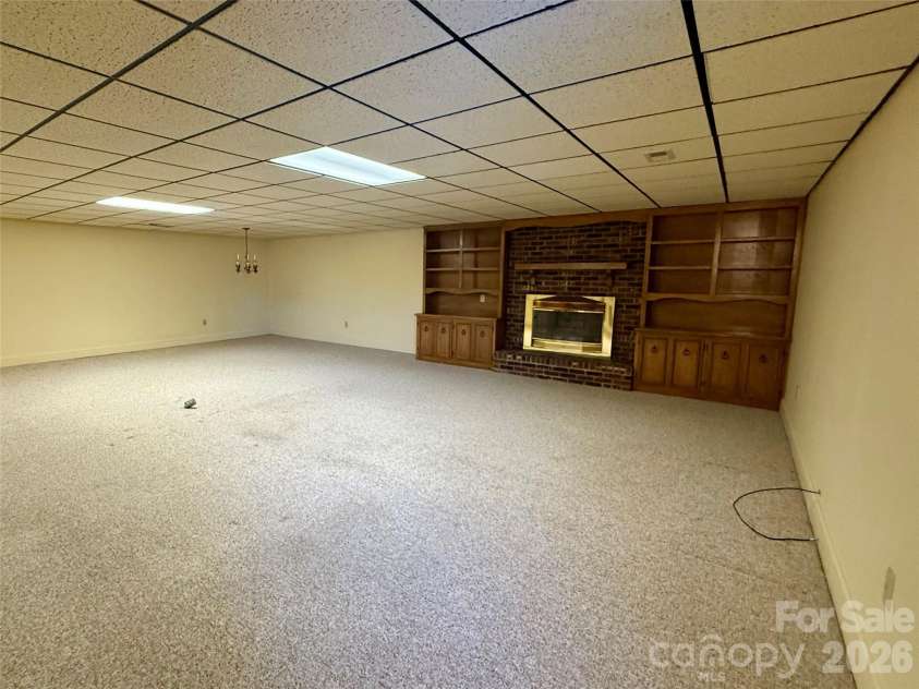 1015 36th Avenue Court, Hickory, NC 28601.  MLS# CAR4340838, YatesRealty ID 8762. 