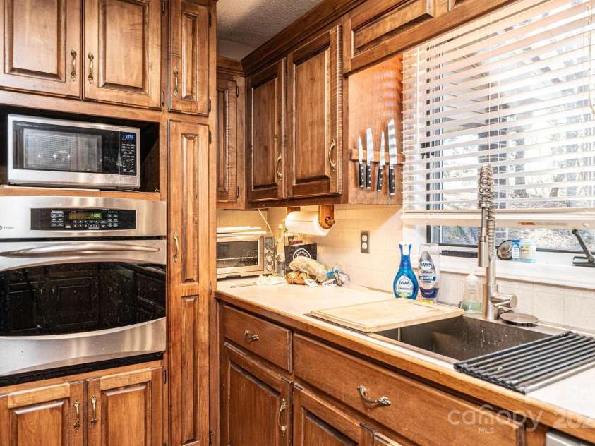 57 Laurel Street, Granite Falls, NC 28630.  MLS# CAR4240296, YatesRealty ID 8762. 