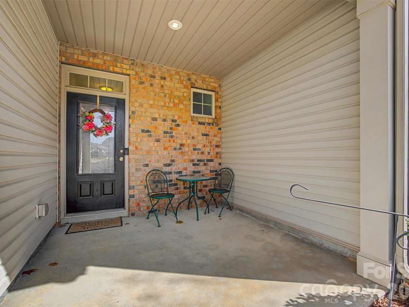 5015 Mockernut Lane, Indian Land, SC 29707.  MLS# CAR4347355, YatesRealty ID 8764. 