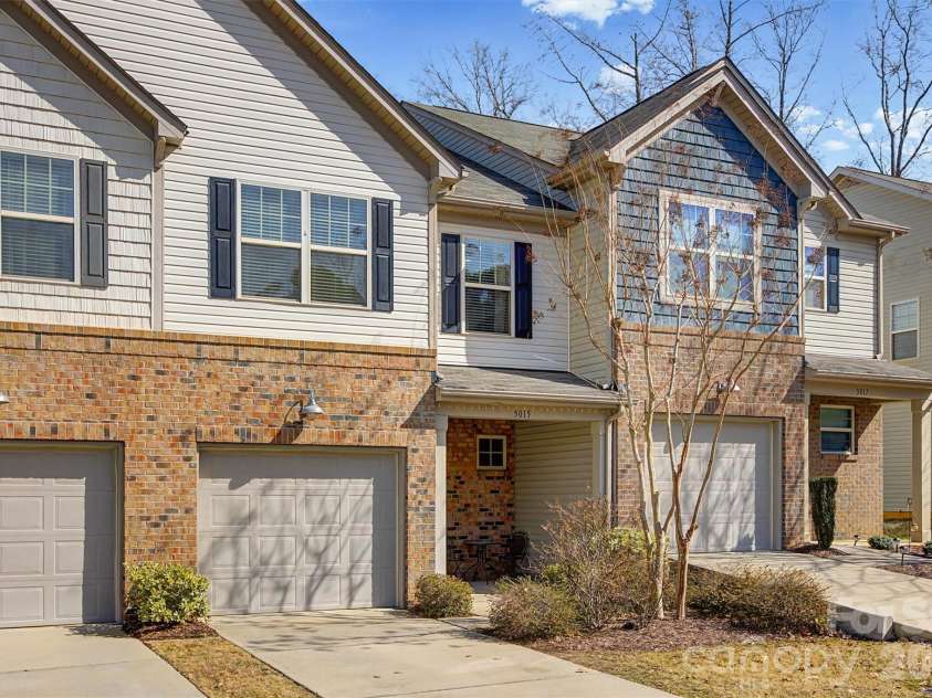 5015 Mockernut Lane, Indian Land, SC 29707.  MLS# CAR4347355, YatesRealty ID 8764. 