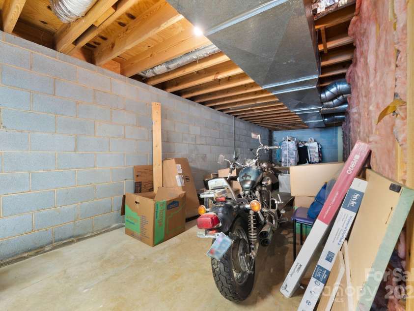 723 Wilmore Street, Lenoir, NC 28645.  MLS# CAR4251570, YatesRealty ID 8764. 