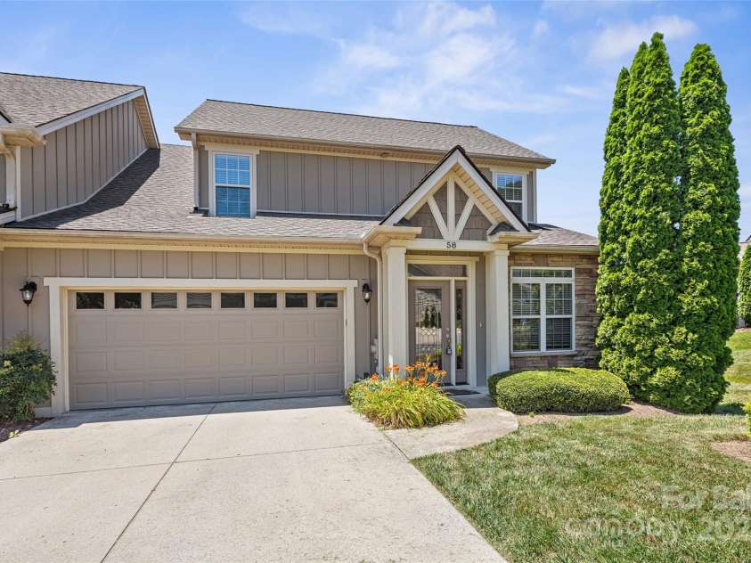 58 Burlington Lane, Fletcher, NC 28732.  MLS# CAR4324810, YatesRealty ID 8765. 