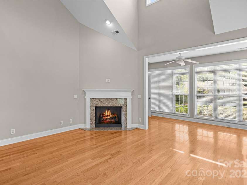 58 Burlington Lane, Fletcher, NC 28732.  MLS# CAR4324810, YatesRealty ID 8765. 