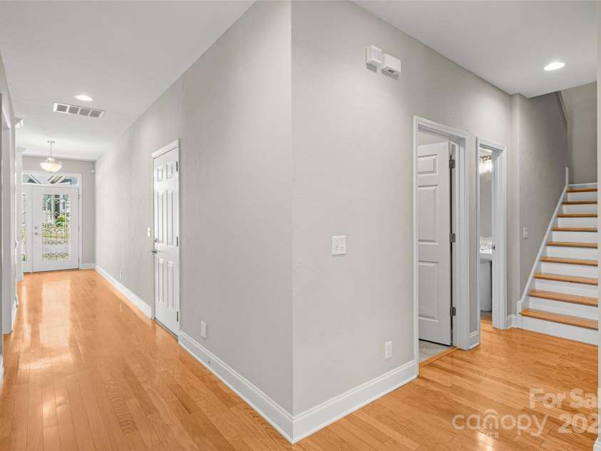 58 Burlington Lane, Fletcher, NC 28732.  MLS# CAR4324810, YatesRealty ID 8765. 