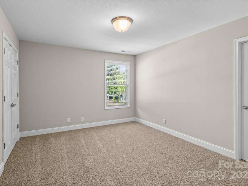 58 Burlington Lane, Fletcher, NC 28732.  MLS# CAR4324810, YatesRealty ID 8765. 