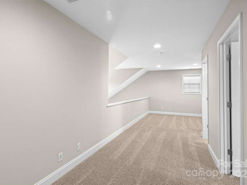 58 Burlington Lane, Fletcher, NC 28732.  MLS# CAR4324810, YatesRealty ID 8765. 