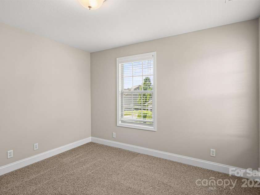 58 Burlington Lane, Fletcher, NC 28732.  MLS# CAR4324810, YatesRealty ID 8765. 