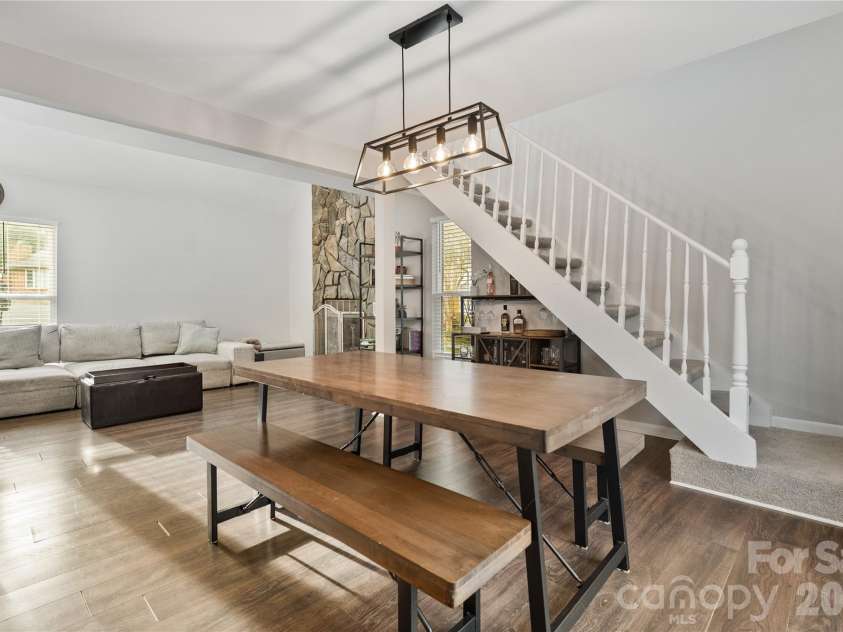 6405 Piney Path Road, Charlotte, NC 28212.  MLS# CAR4346897, YatesRealty ID 8766. 