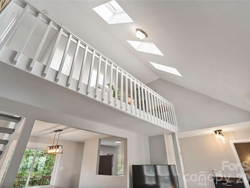 6405 Piney Path Road, Charlotte, NC 28212.  MLS# CAR4346897, YatesRealty ID 8766. 