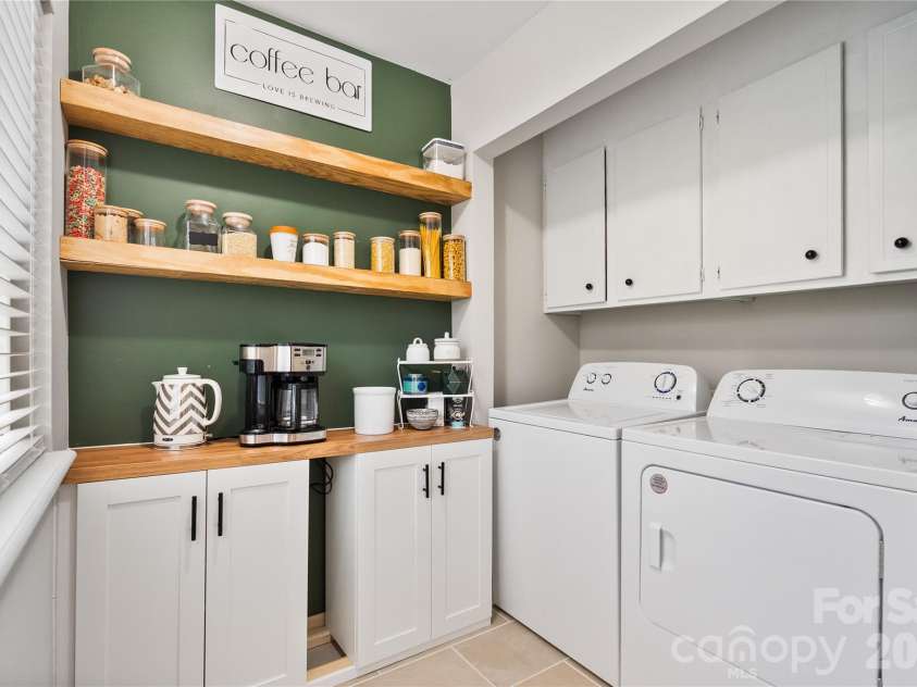 6405 Piney Path Road, Charlotte, NC 28212.  MLS# CAR4346897, YatesRealty ID 8766. 
