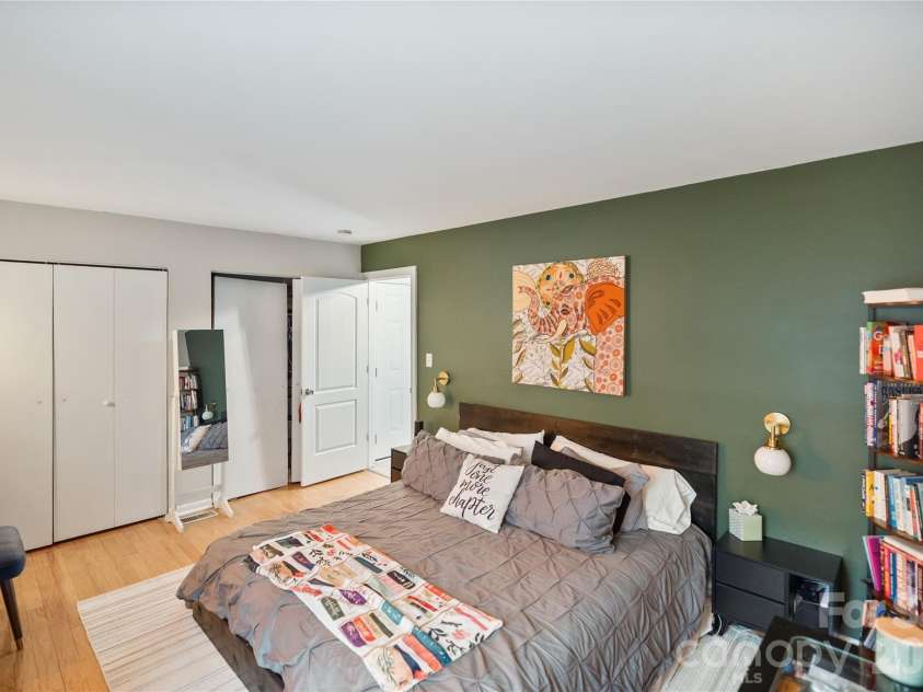 6405 Piney Path Road, Charlotte, NC 28212.  MLS# CAR4346897, YatesRealty ID 8766. 