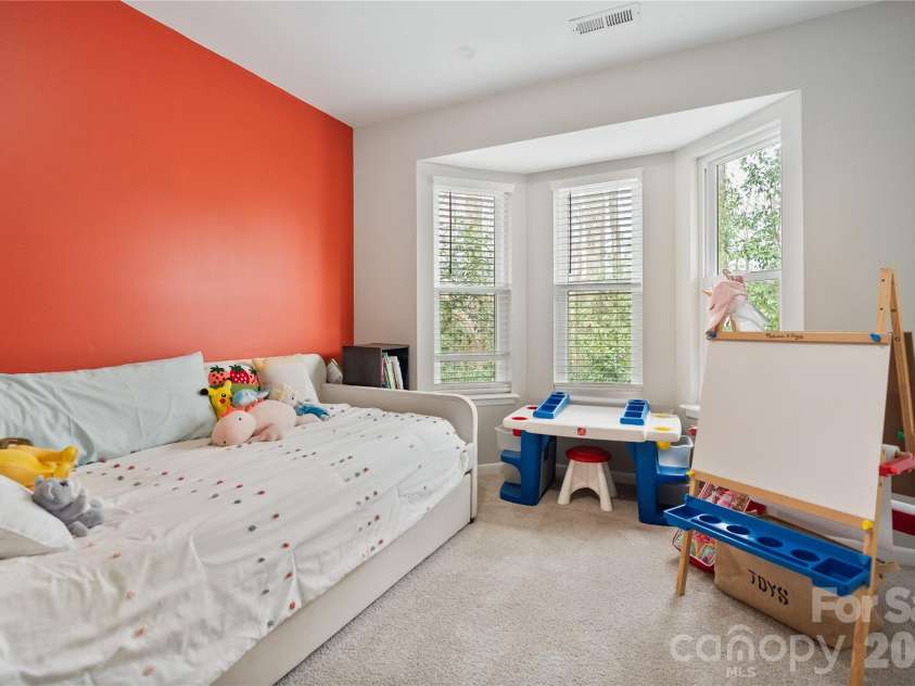 6405 Piney Path Road, Charlotte, NC 28212.  MLS# CAR4346897, YatesRealty ID 8766. 