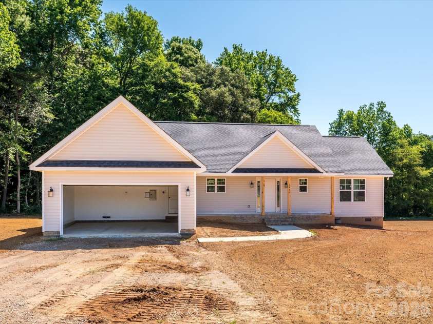 1416 Augustus Road, Monroe, NC 28112.  MLS# CAR4322782, YatesRealty ID 8767. 