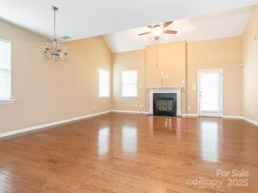 208 Fielding Street, Mount Holly, NC 28120.  MLS# CAR4249578, YatesRealty ID 8769. Living Room