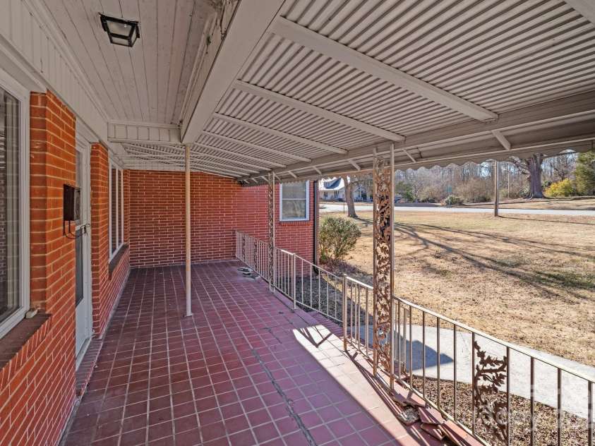 200 11th Street, Spencer, NC 28159.  MLS# CAR4218203, YatesRealty ID 877. 