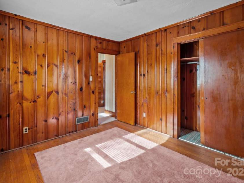 200 11th Street, Spencer, NC 28159.  MLS# CAR4218203, YatesRealty ID 877. 