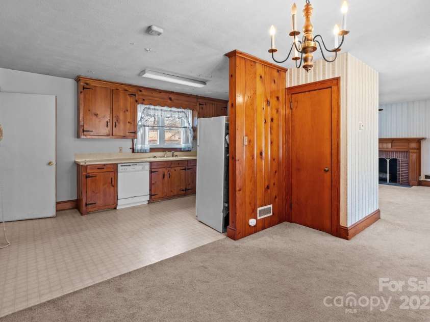 200 11th Street, Spencer, NC 28159.  MLS# CAR4218203, YatesRealty ID 877. 