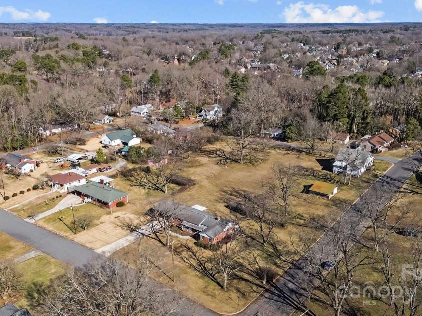 200 11th Street, Spencer, NC 28159.  MLS# CAR4218203, YatesRealty ID 877. 