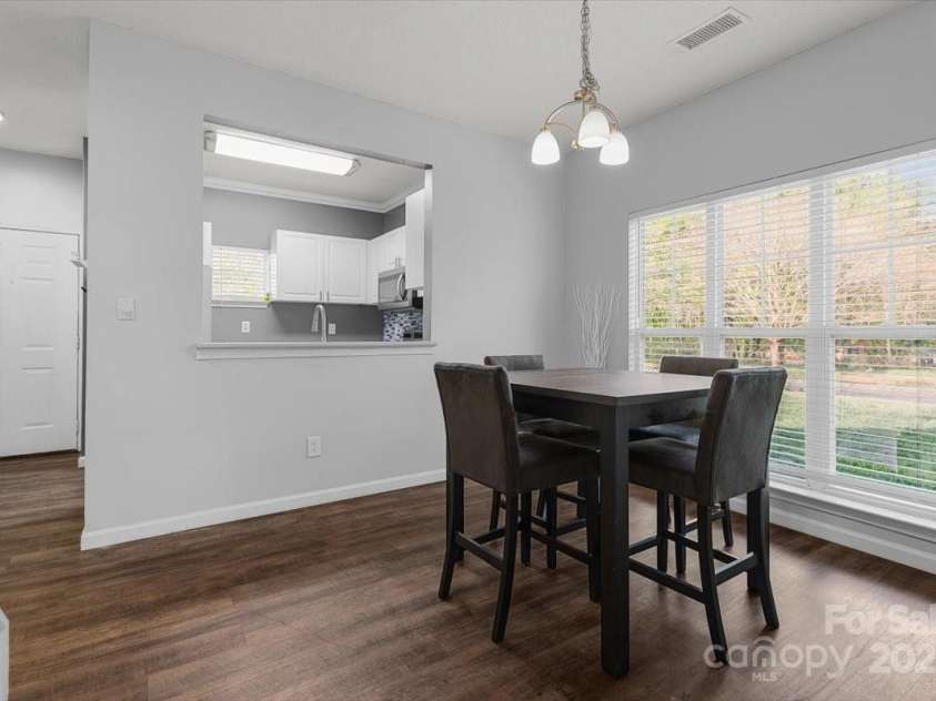 6359 Mallard View Lane, Charlotte, NC 28269.  MLS# CAR4241310, YatesRealty ID 8770. 